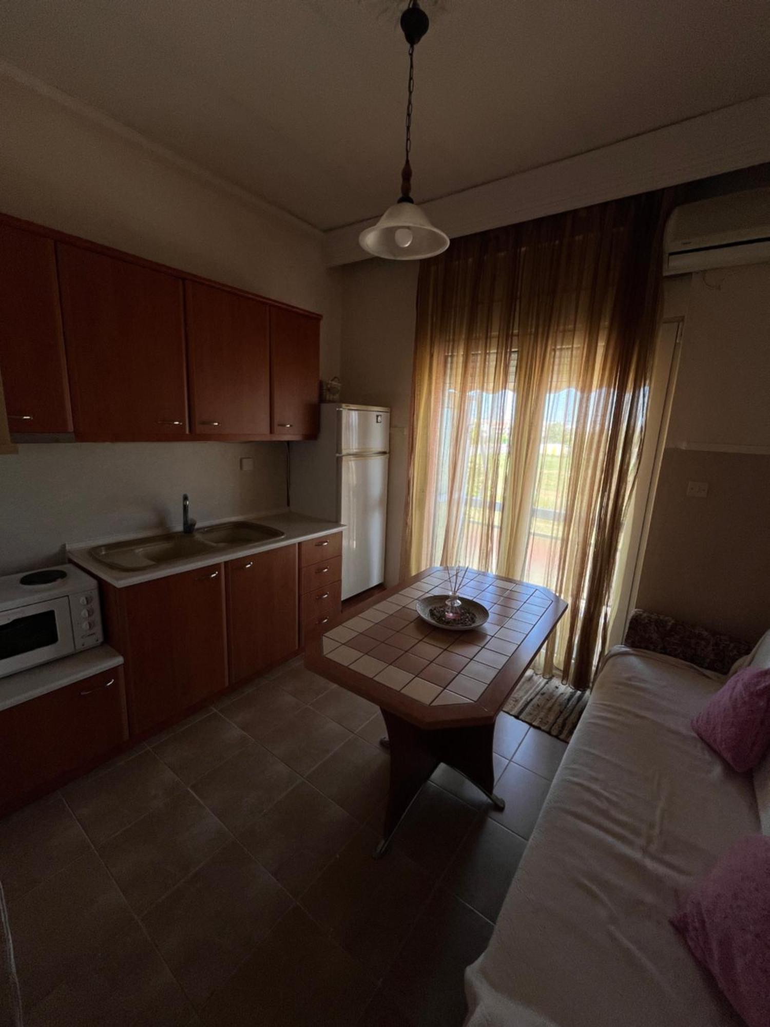 Dns Apartment Alexandroupolis Exteriör bild